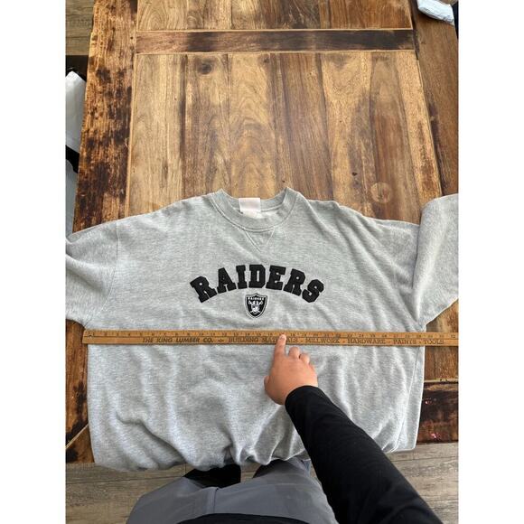 NFL Las Vegas Raiders Men's Gray Crew Neckline Pullover Sweatshirt Size 2XL - Picture 3 of 4